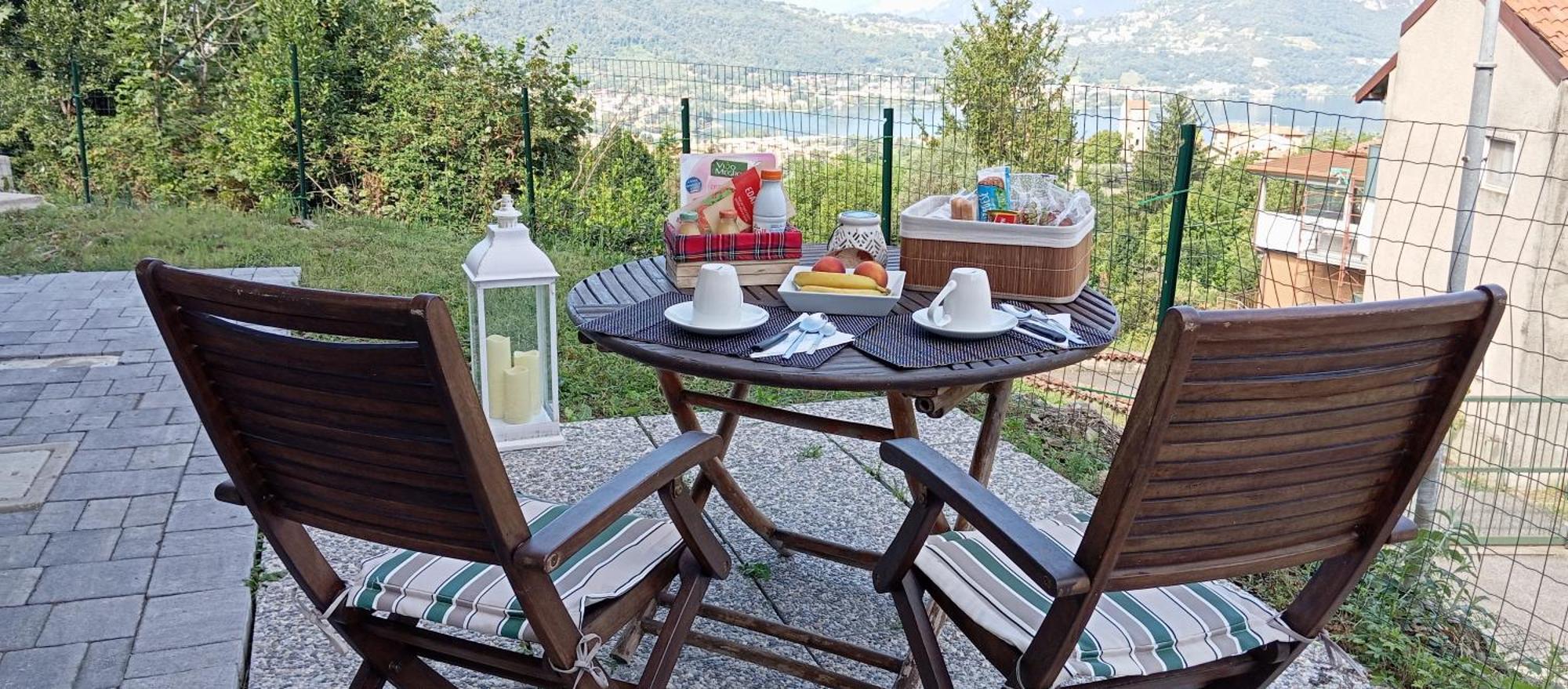 לינה וארוחת בוקר קאלולציוקורטה La Dimora Dei Due Laghi מראה חיצוני תמונה